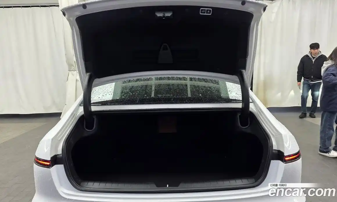 Hyundai Grandeur 2024 2.5 Автомат в Москве № 813869, фото 20