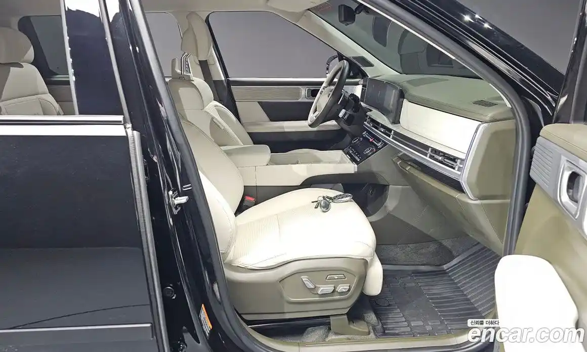 Hyundai Santa Fe 2024 2.5 гидро в Москве № 813886, фото 10