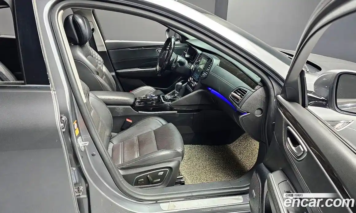 Renault SM6 2019 2.0 Автомат в Москве № 814157, фото 11