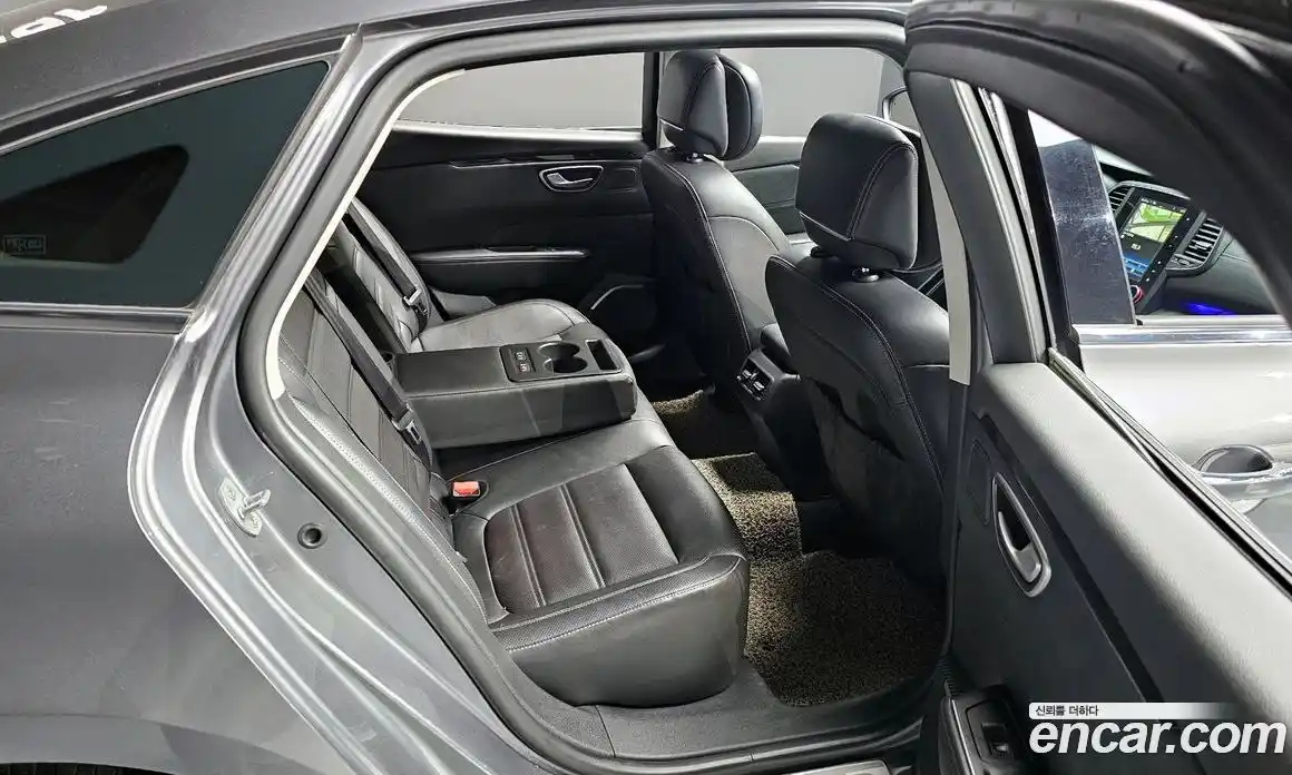 Renault SM6 2019 2.0 Автомат в Москве № 814157, фото 12