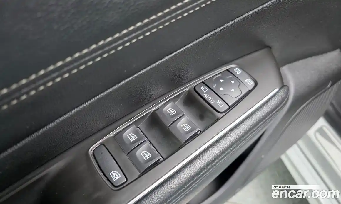 Renault SM6 2017 2.0 Автомат в Москве № 814322, фото 12