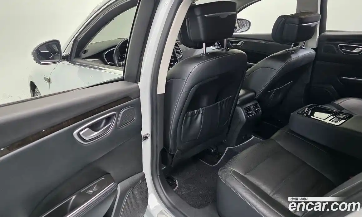 Renault SM6 2017 2.0 Автомат в Москве № 814322, фото 18