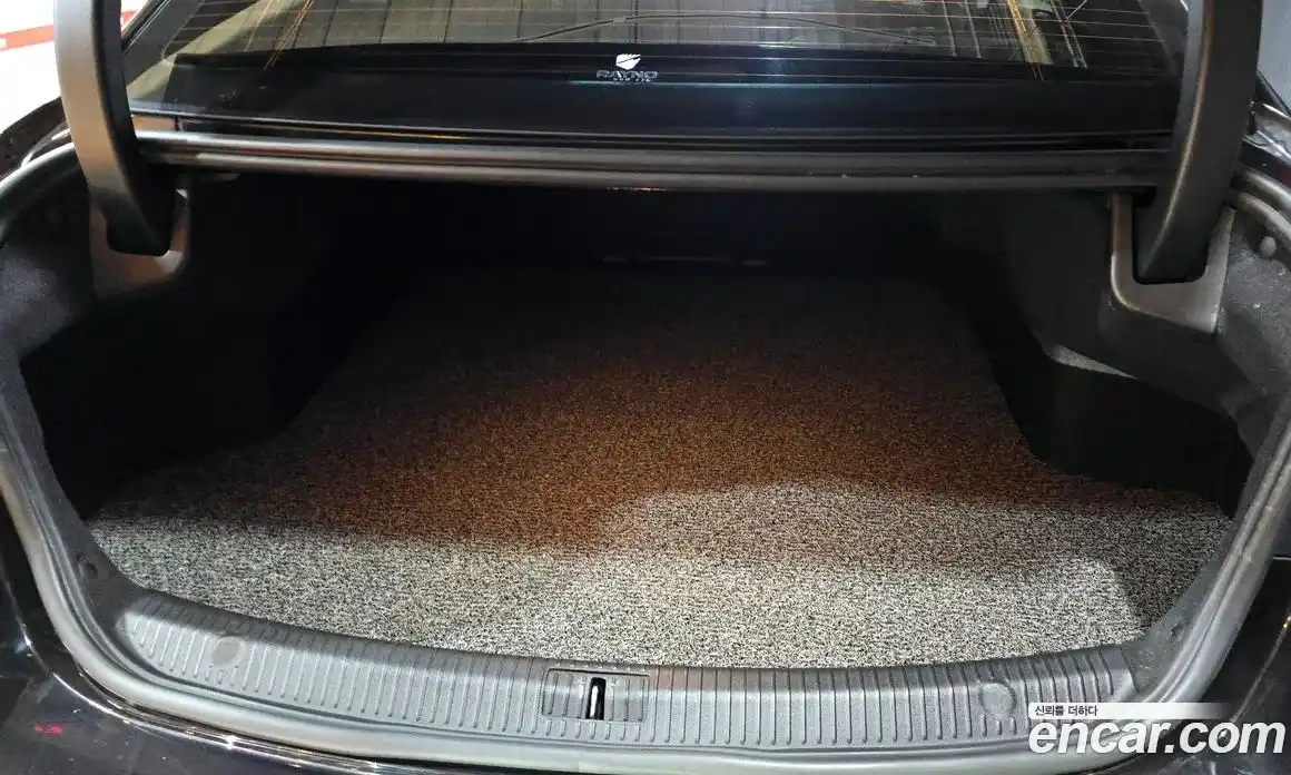 Renault SM6 2017 2.0 Автомат в Москве № 814404, фото 20