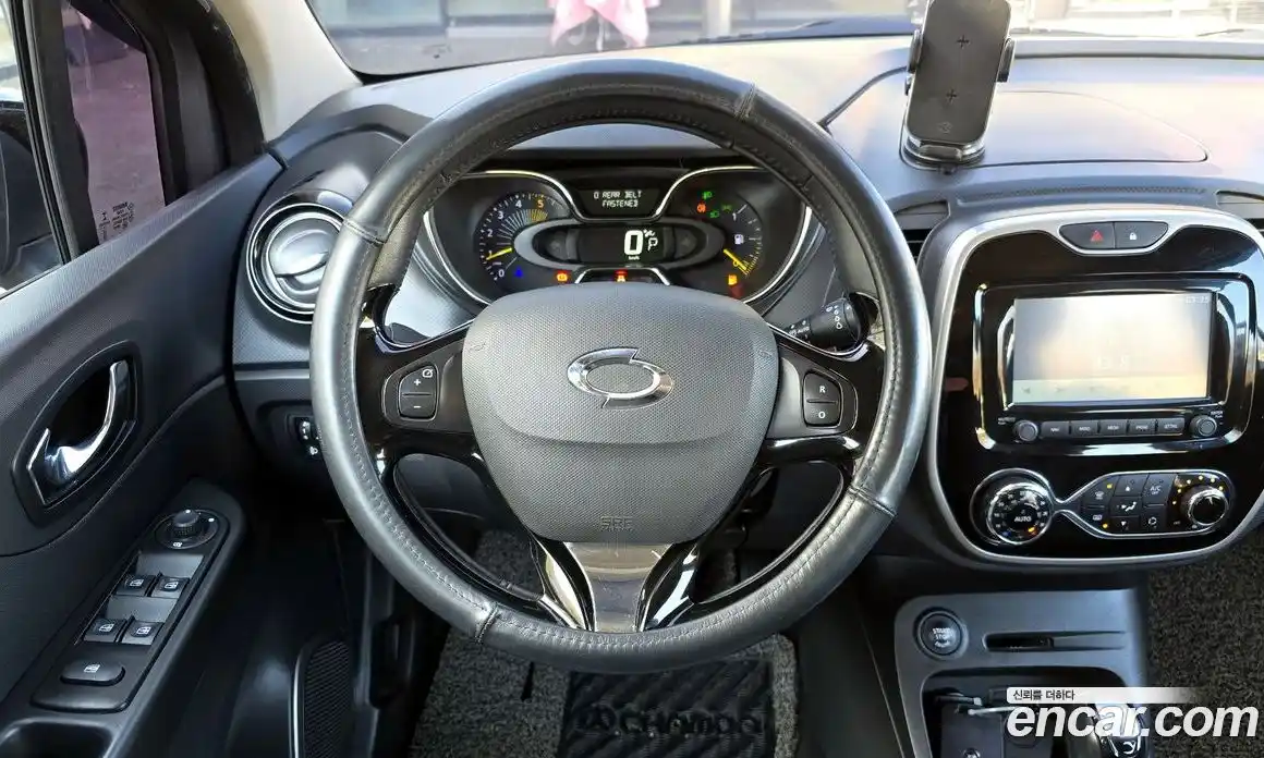 Renault QM3 2015 1.5 Автомат в Москве № 814541, фото 13