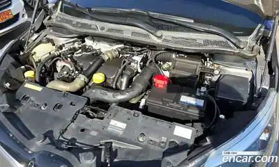 Renault QM3 2015 1.5 Автомат в Москве № 814541, миниатюра 6