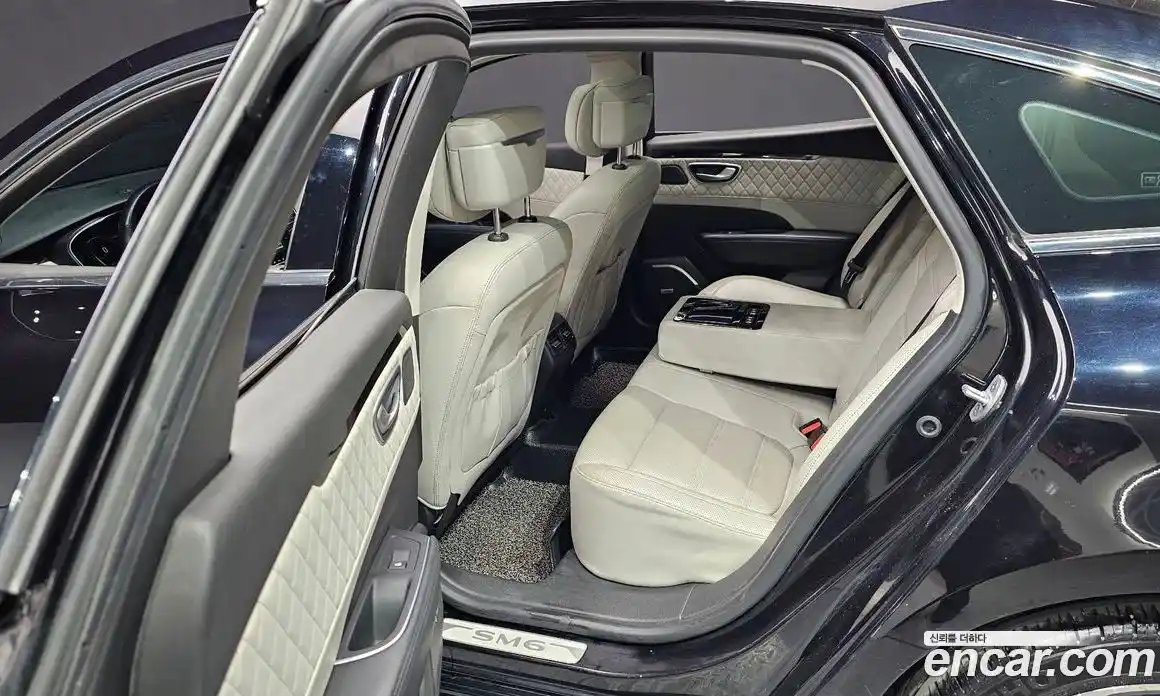 Renault SM6 2017 2.0 Автомат в Москве № 814696, фото 12