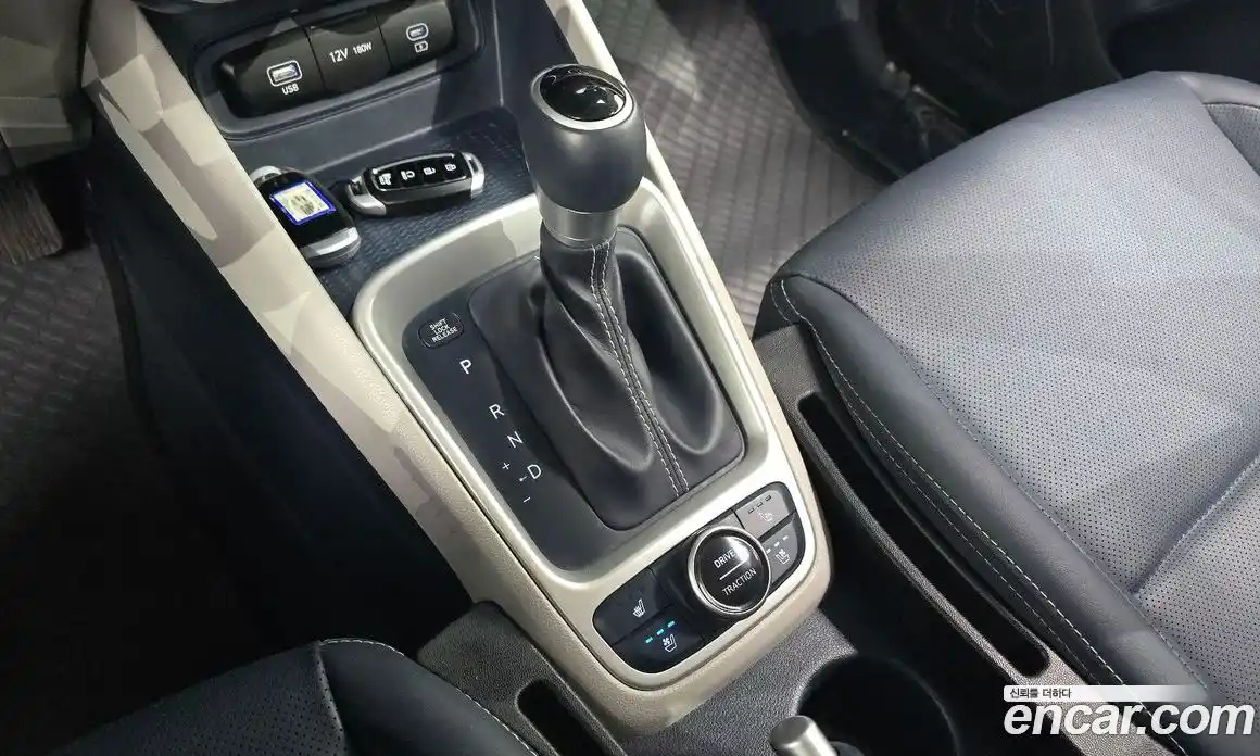 Hyundai Venue 2024 1.6 Автомат в Москве № 814758, фото 9