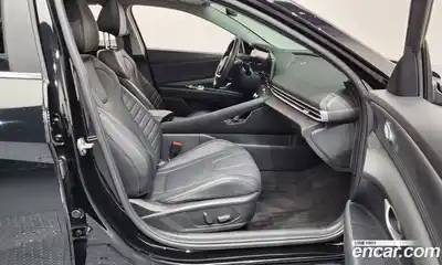 Hyundai Avante 2023 1.6 Автомат в Москве № 814813, миниатюра 11