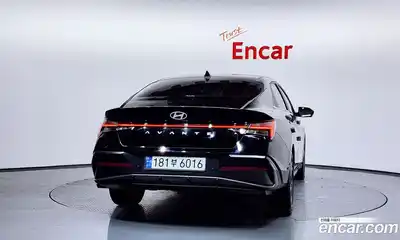 Hyundai Avante 2023 1.6 Автомат в Москве № 814813, миниатюра 4