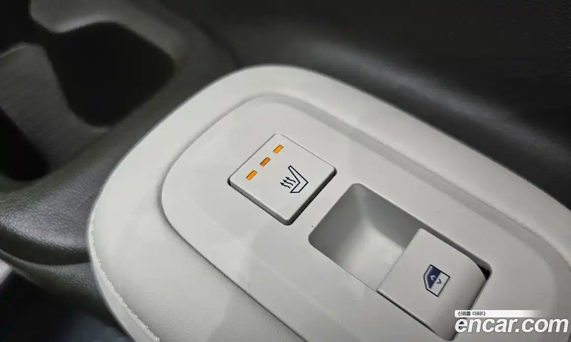 Hyundai Santa Fe 2024 1.6 Автомат в Москве № 814845, фото 18