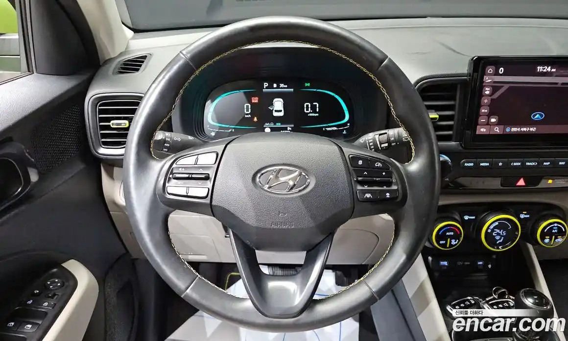 Hyundai Venue 2023 1.6 Автомат в Москве № 815099, фото 15