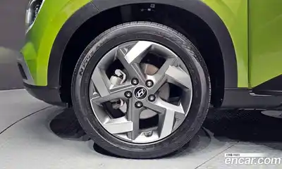 Hyundai Venue 2023 1.6 Автомат в Москве № 815099, миниатюра 5