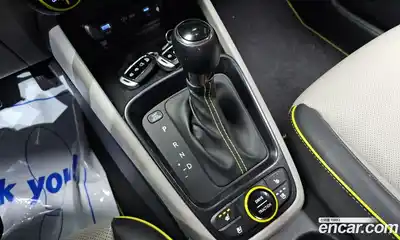 Hyundai Venue 2023 1.6 Автомат в Москве № 815099, миниатюра 9