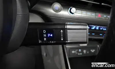 Hyundai Kona 2023 1.6 Автомат в Москве № 815167, миниатюра 9