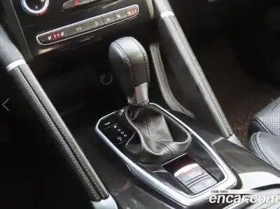 Renault QM6 2017 2.0 Автомат в Москве № 815396, миниатюра 11