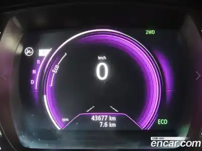 Renault QM6 2017 2.0 Автомат в Москве № 815396, миниатюра 9