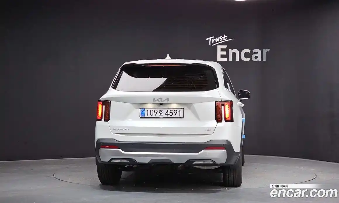 Kia Sorento 2025 1.6 Автомат в Москве № 815655, фото 4