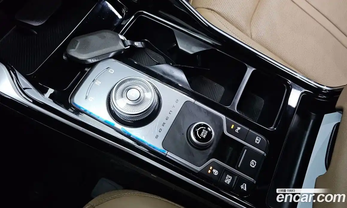 Kia Sorento 2025 1.6 Автомат в Москве № 815655, фото 9