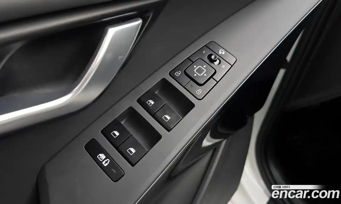 Kia Niro 2025 1.6 гидро в Москве № 815676, фото 18