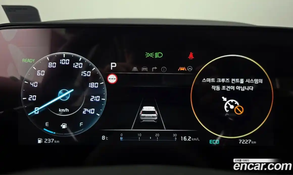 Kia Niro 2025 1.6 гидро в Москве № 815676, фото 8