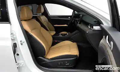 Kia K5 2022 2.0 Автомат в Москве № 815743, миниатюра 11