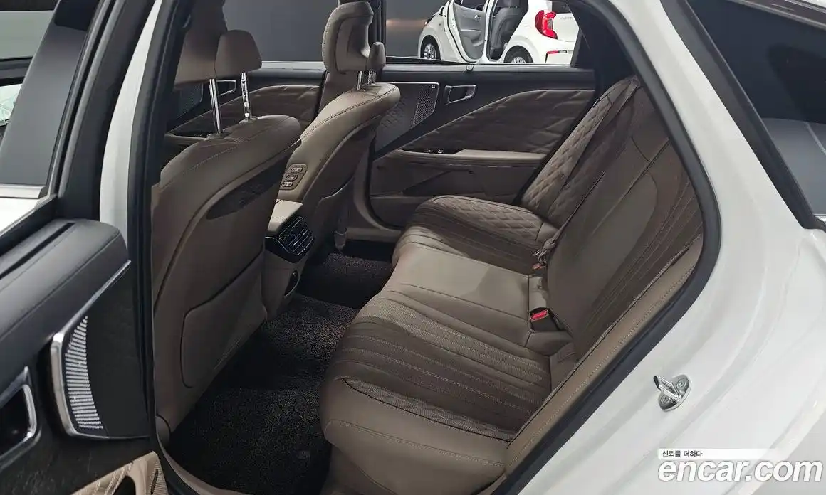 Kia K8 2023 1.6 Автомат в Москве № 815754, фото 12