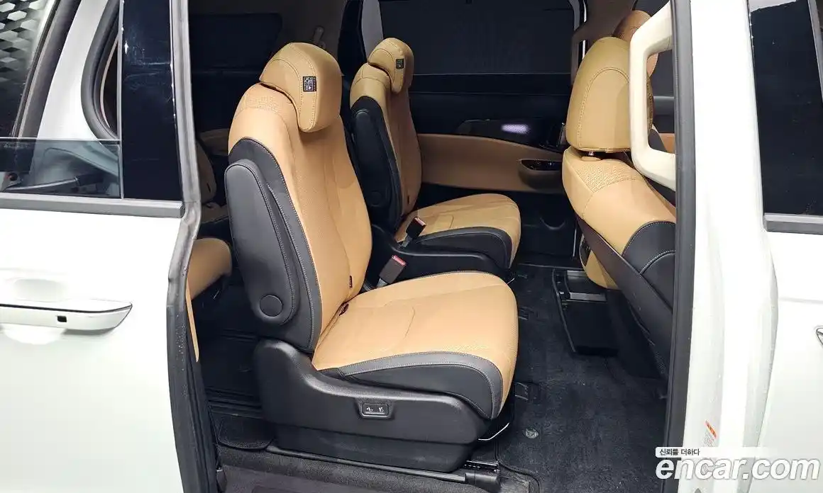 Kia Canival 2022 2.2 Автомат в Москве № 815861, фото 11