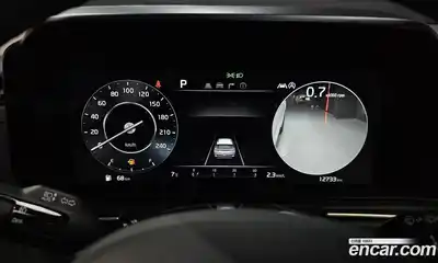 Kia Canival 2022 2.2 Автомат в Москве № 815861, миниатюра 8