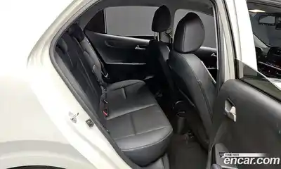 Kia Morning 2023 1.0 Автомат в Москве № 815896, миниатюра 11