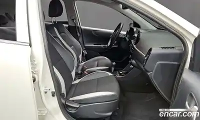 Kia Morning 2023 1.0 Автомат в Москве № 815896, миниатюра 10