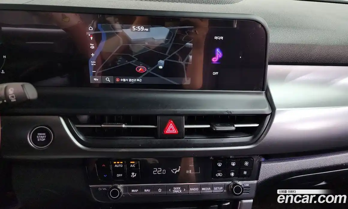 Kia Seltos 2024 1.6 Автомат в Москве № 816021, фото 14