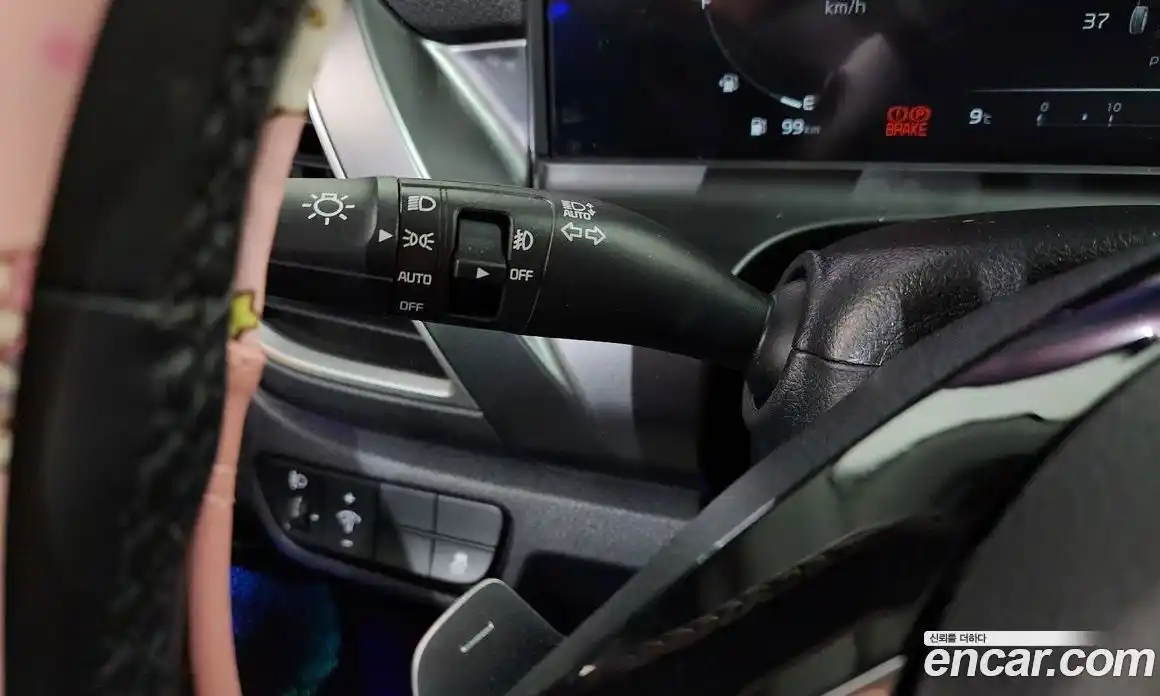 Kia Seltos 2024 1.6 Автомат в Москве № 816021, фото 17