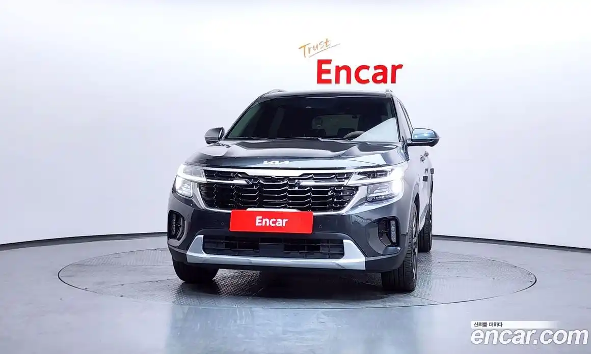 Kia Seltos 2024 1.6 Автомат в Москве № 816021, фото 3