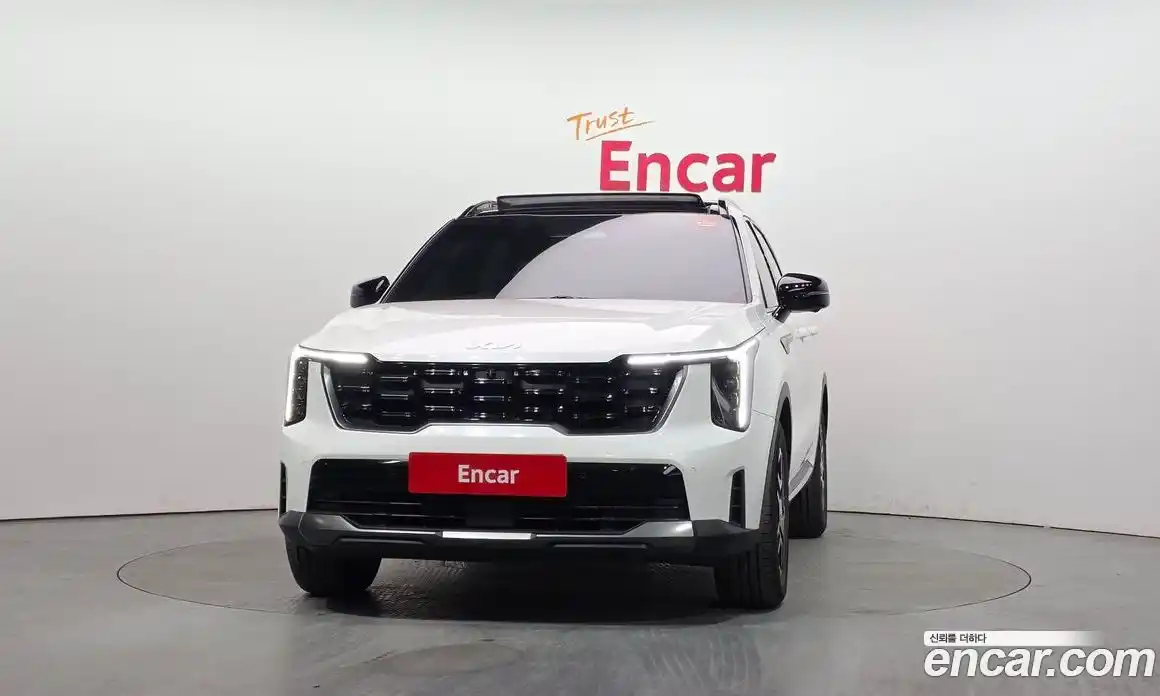 Kia Sorento 2024 1.6 Автомат в Москве № 816305, фото 3