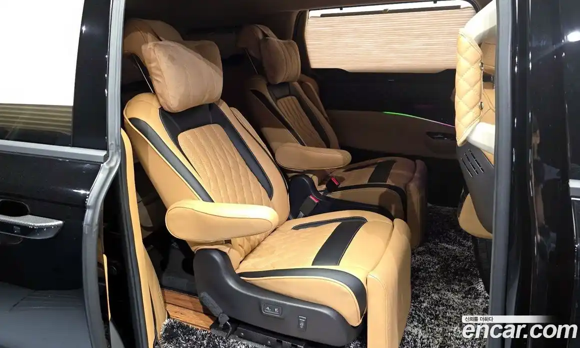 Kia Canival 2021 3.5 Автомат в Москве № 816372, фото 12