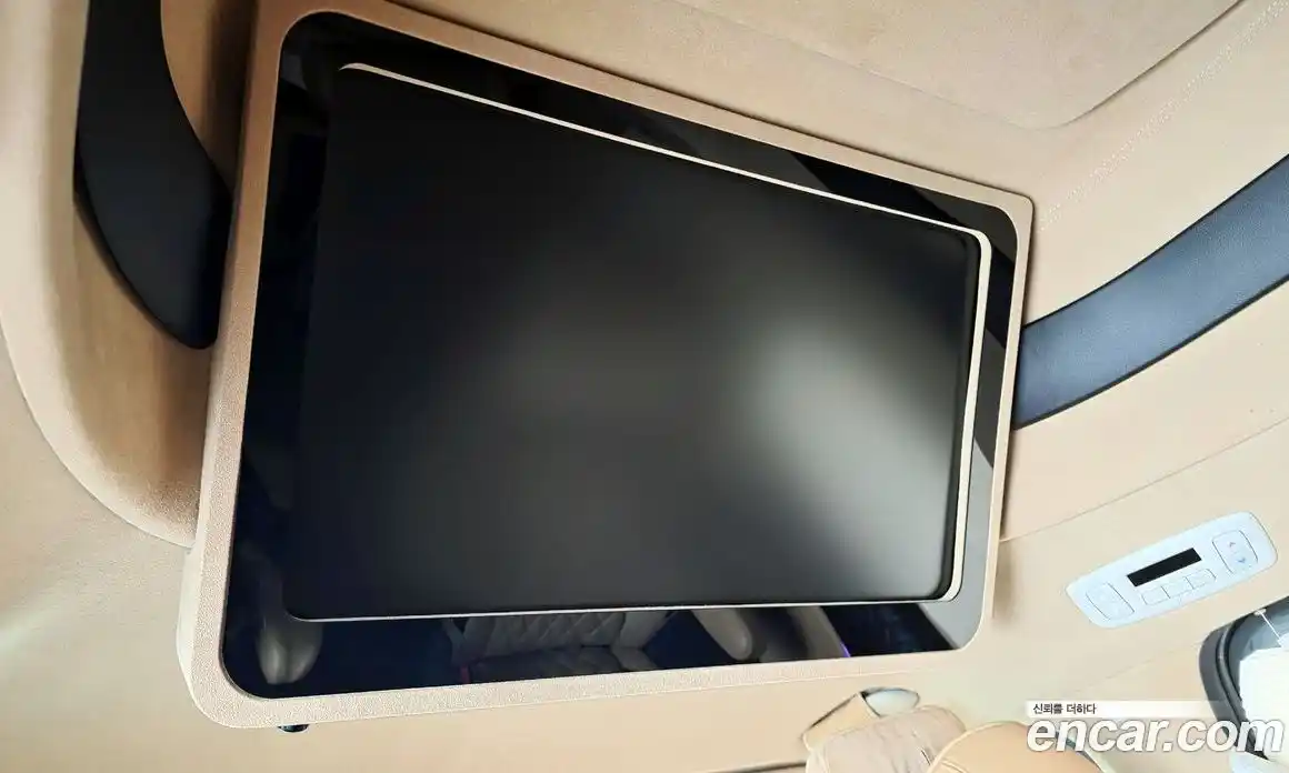 Kia Canival 2021 3.5 Автомат в Москве № 816372, фото 19