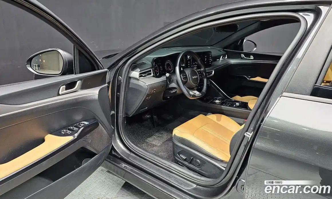 Kia K5 2021 1.6 Автомат в Москве № 816377, фото 11