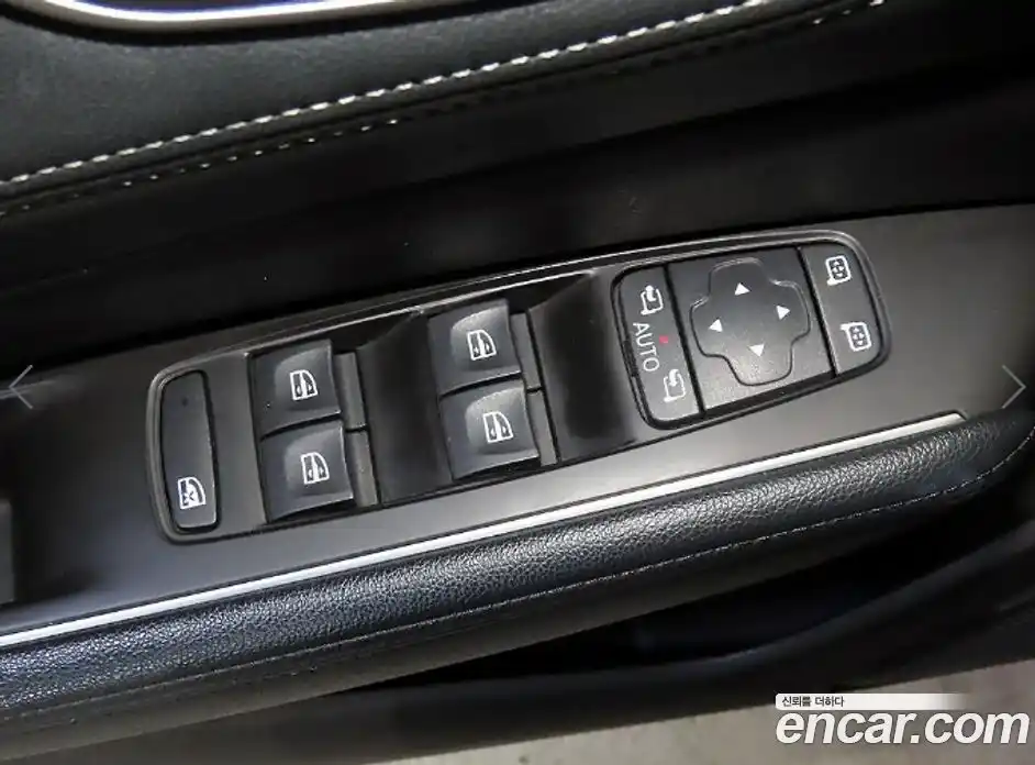 Renault SM6 2016 1.6 Автомат в Москве № 816419, фото 13