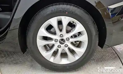 Kia K8 2024 2.5 Автомат в Москве № 816430, миниатюра 5