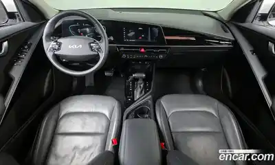 Kia Niro 2022 1.6 Автомат в Москве № 816623, миниатюра 7