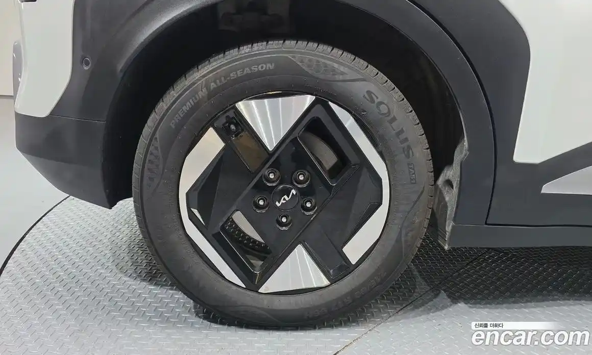 Kia EV3 2025 0.2 Автомат в Москве № 816640, фото 4