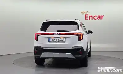 Kia Seltos 2022 2.0 Автомат в Москве № 816661, миниатюра 4