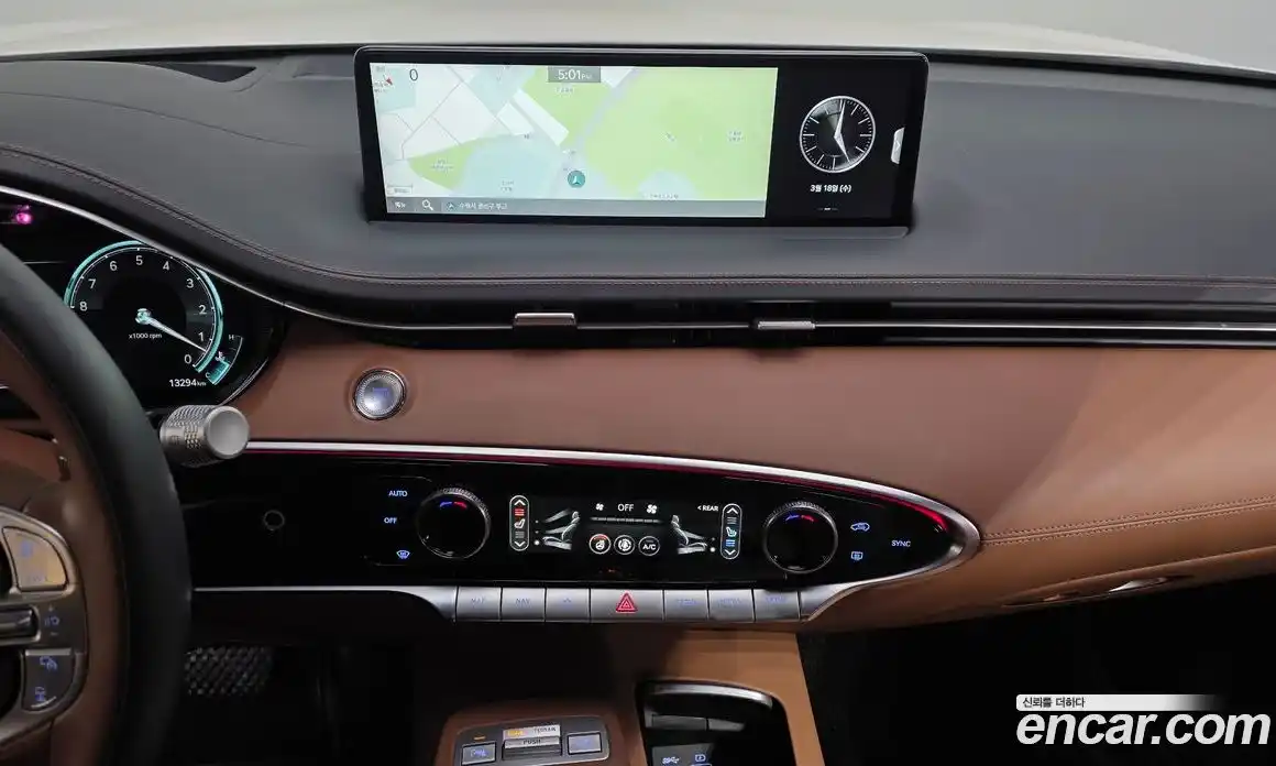 Genesis GV70 2023 3.5 Автомат в Москве № 817157, фото 14