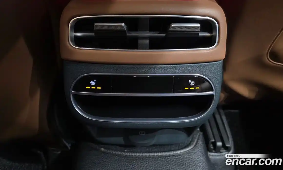 Genesis GV70 2023 3.5 Автомат в Москве № 817157, фото 19