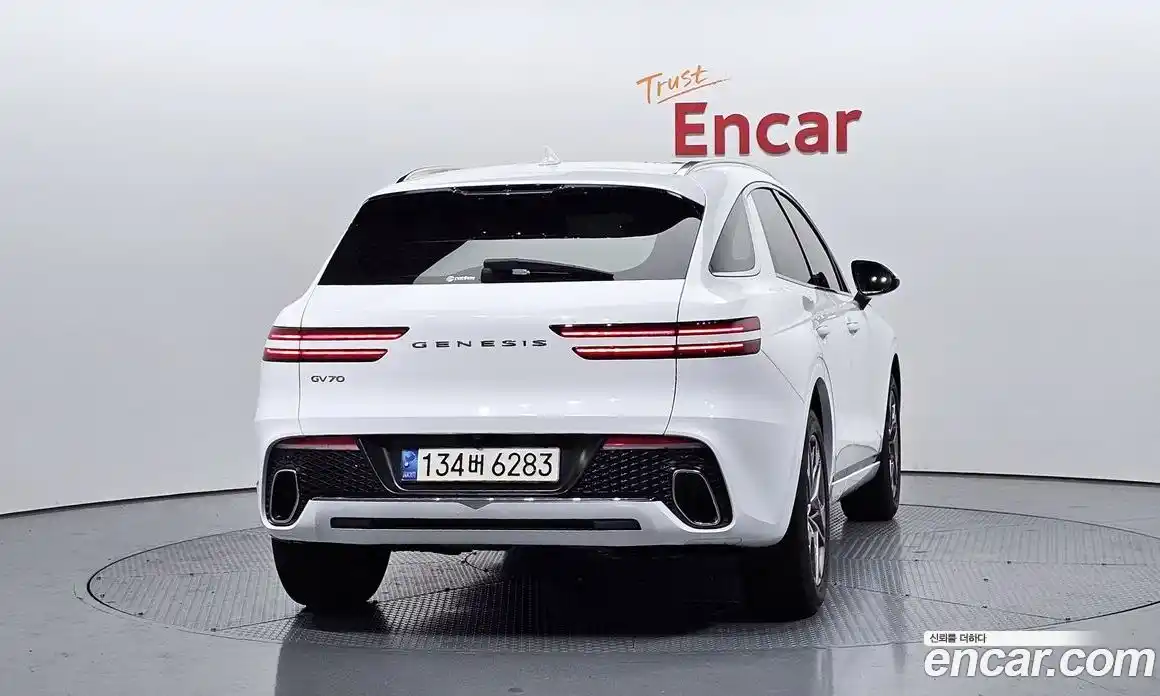 Genesis GV70 2022 2.5 Автомат в Москве № 817249, фото 4