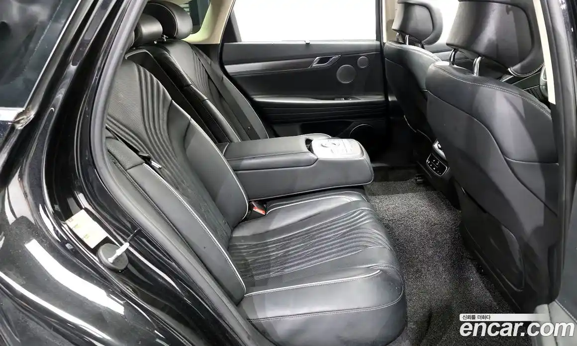 Genesis G80 2021 2.5 Автомат в Москве № 817329, фото 12