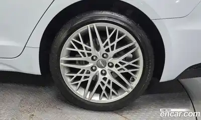 Genesis G70 2020 2.0 Автомат в Москве № 817350, миниатюра 5