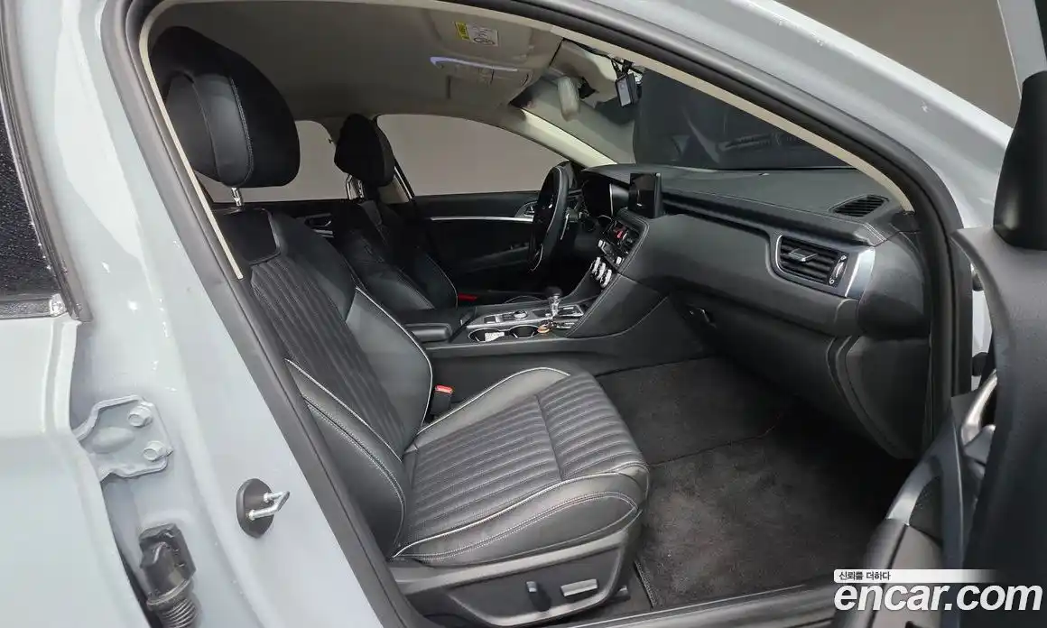 Genesis G70 2020 2.0 Автомат в Москве № 817350, фото 10