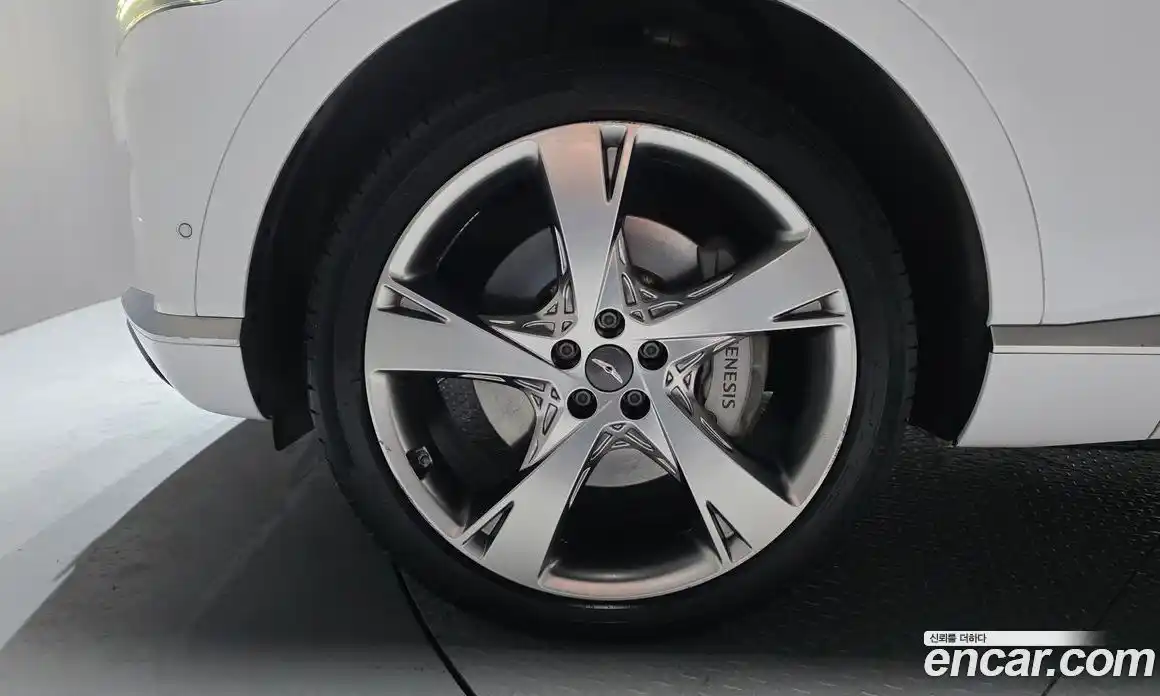 Genesis GV80 2022 2.5 Автомат в Москве № 817363, фото 5