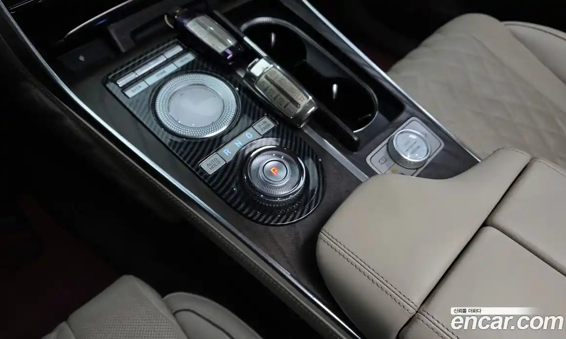 Genesis GV80 2022 2.5 Автомат в Москве № 817363, фото 9